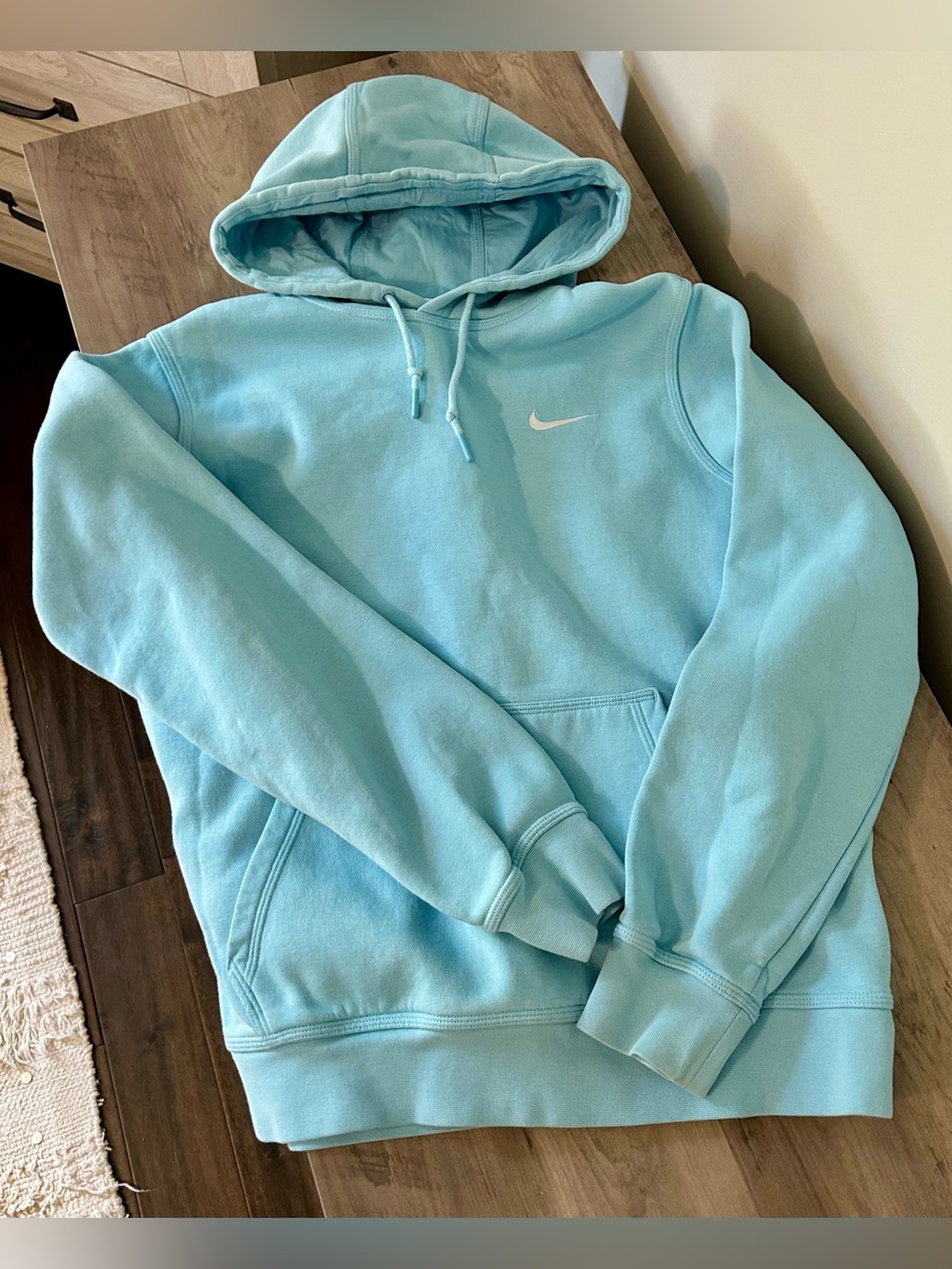 Nike Club Fleece Pullover Hoodie Light Blue Women’s Medium EUC - Picture 3 of 5
